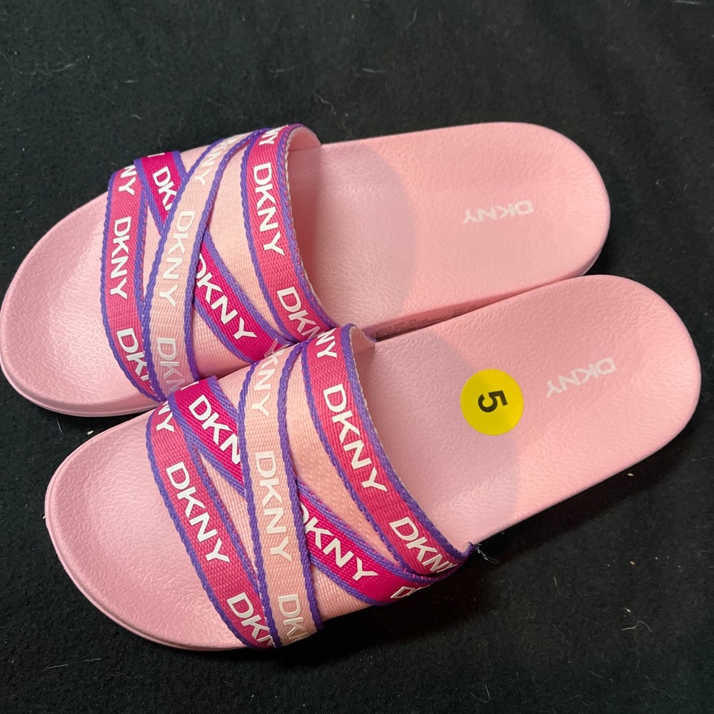 DKNY JOJO WEB SLIDES PINK Logo Canvas Details sz 5